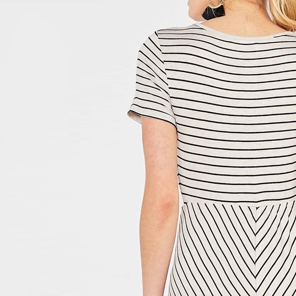 Entro Striped front tie Maxi dress in oatmeal gray - Picture 3 of 7